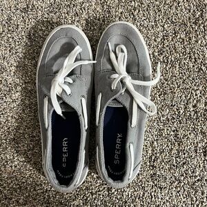 Sperry size 7